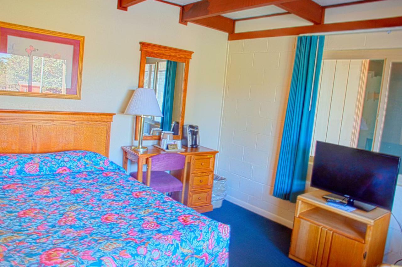 Crescent Beach Motel Crescent City Phòng bức ảnh