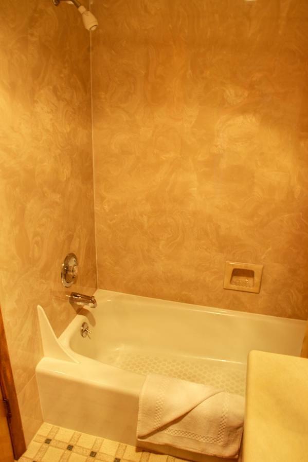 Crescent Beach Motel Crescent City Phòng bức ảnh